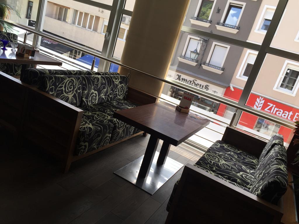 Hotel Oaza コニツ エクステリア 写真