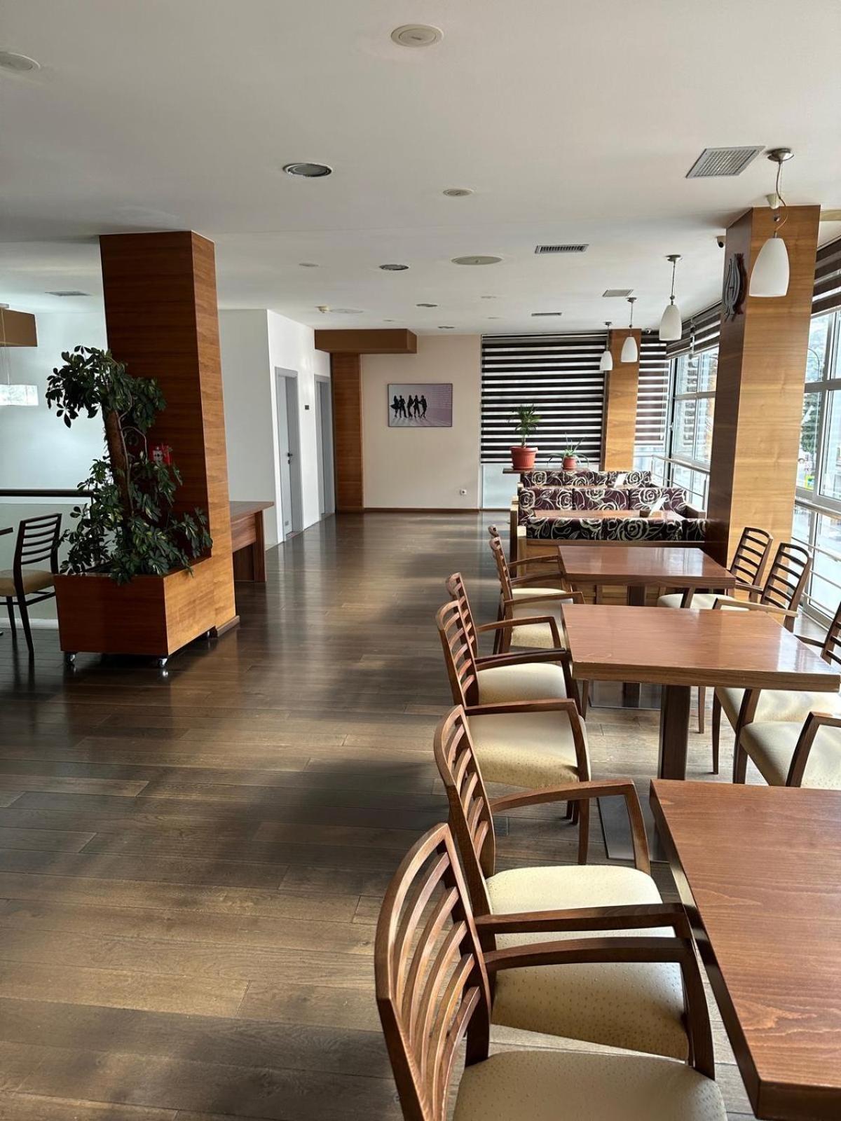 Hotel Oaza コニツ エクステリア 写真